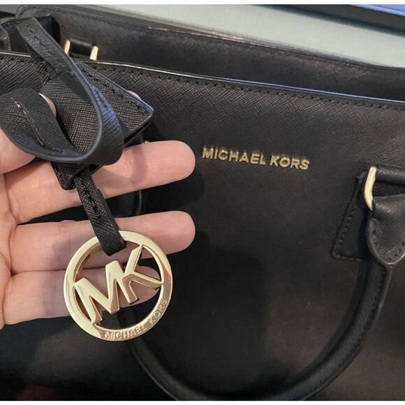 Michael Kors Top Handle Bag Black Saffiano Leather Shoulder Handbag Purse Pocket - Picture 7 of 12